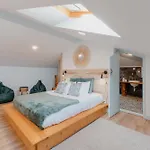 Casa Da Cerca-suite Aconchegante Com Piscina Bed & Breakfast Runa