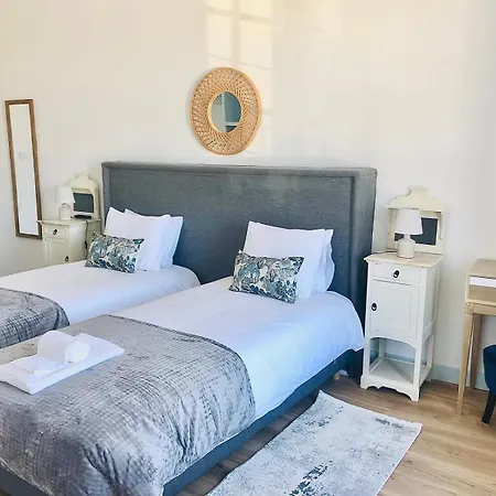 Casa Da Cerca-suite Aconchegante Com Piscina 住宿加早餐酒店 3*