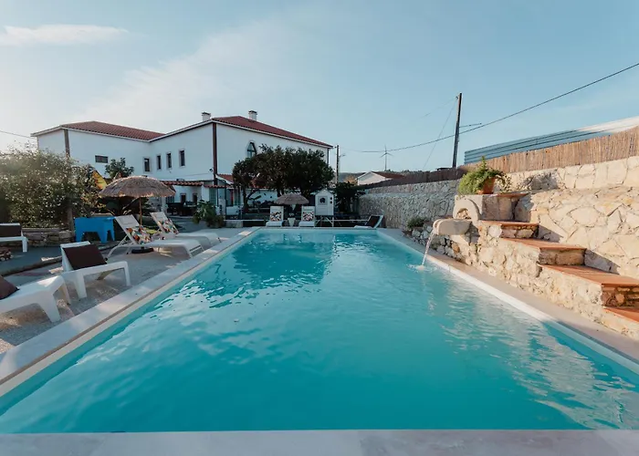 Casa Da Cerca-suite Aconchegante Com Piscina Bed & Breakfast 3*