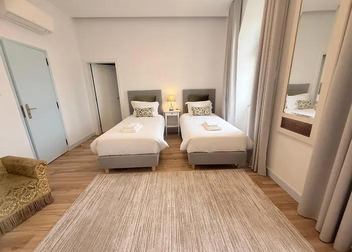 Casa Da Cerca-suite Aconchegante Com Piscina Bed & Breakfast Runa